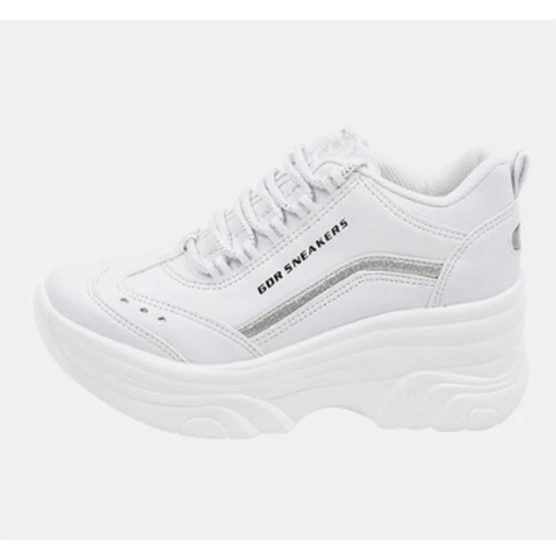 Nike high hotsell heel tennis shoes