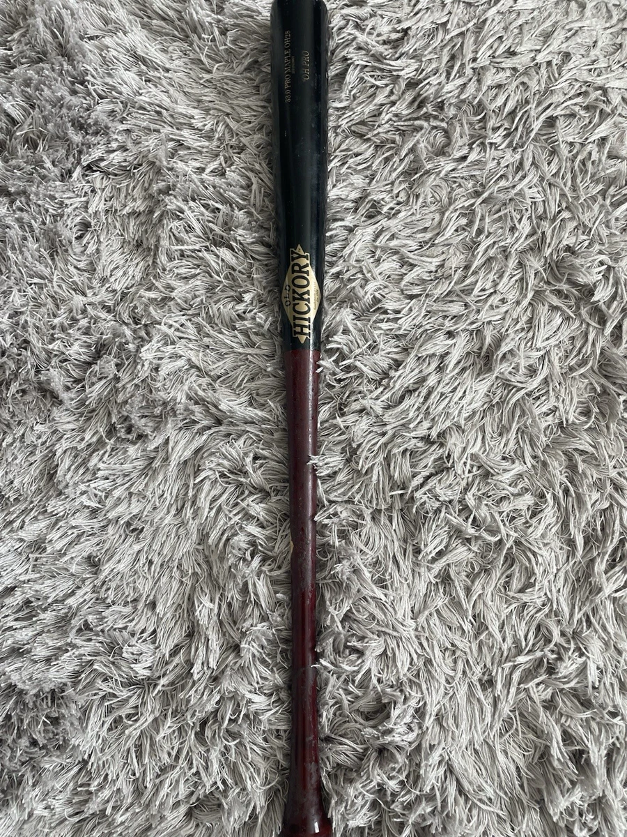 Batte De Baseball En érable 33,5 Pouces - CCBC, Finition Noir/doré - Neuf Batte De Baseball En érable 33,5 Pouces - CCBC, Finition Noir/doré - Neuf