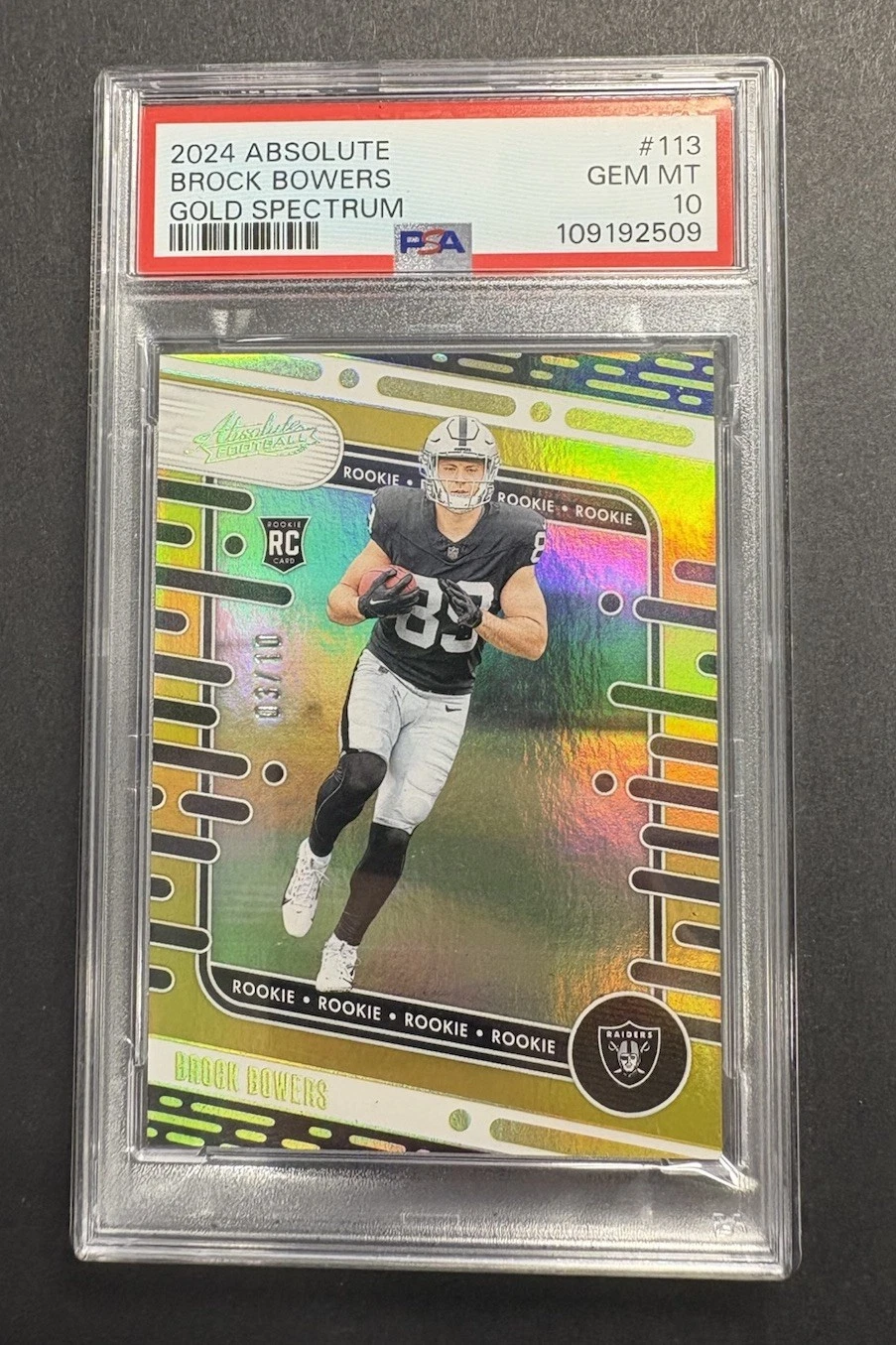 Brock Bowers Panini Absolute #113 Gold Spectrum