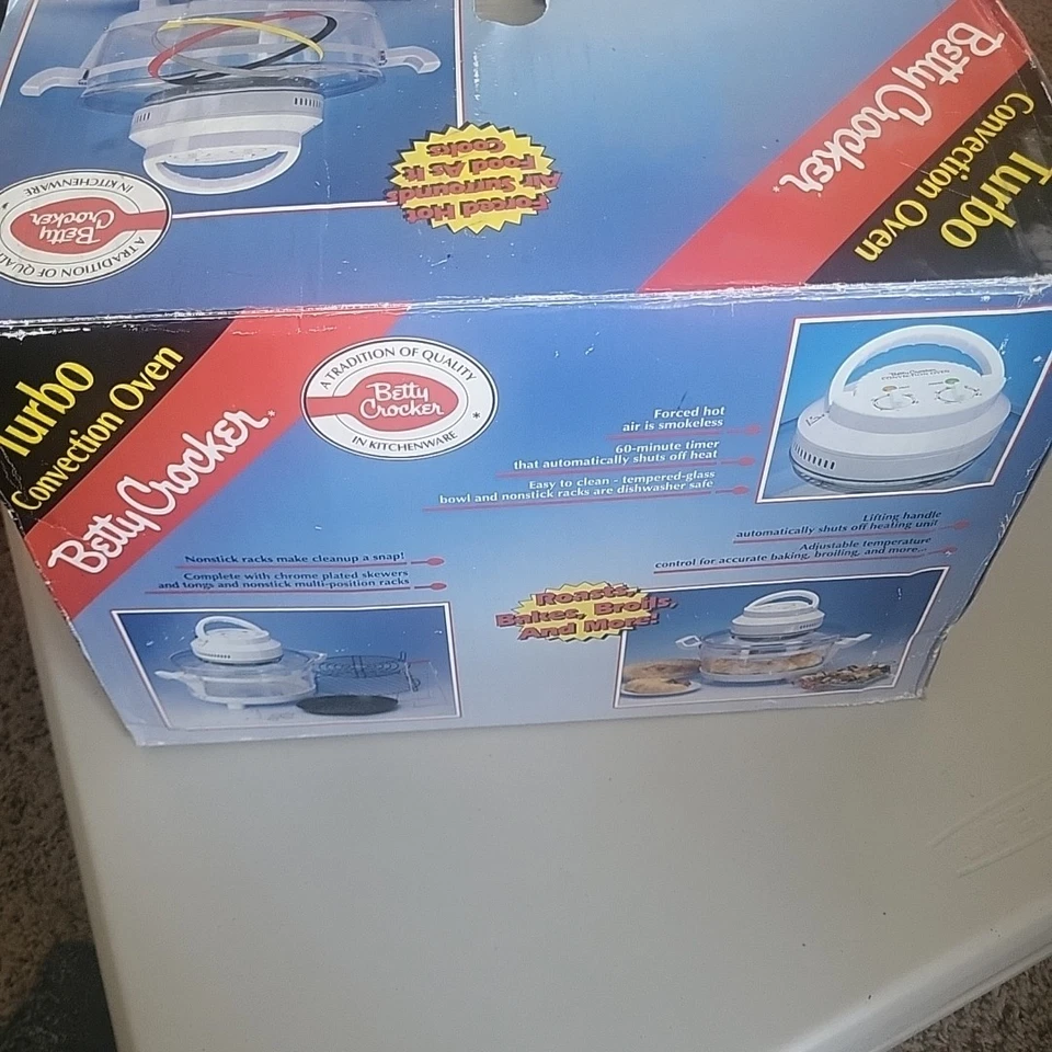 VINTAGE BETTY CROCKER TURBO CONVECTION OVEN COUNTER TOP BC-1682 OPEN BOX - Image 4 of 4