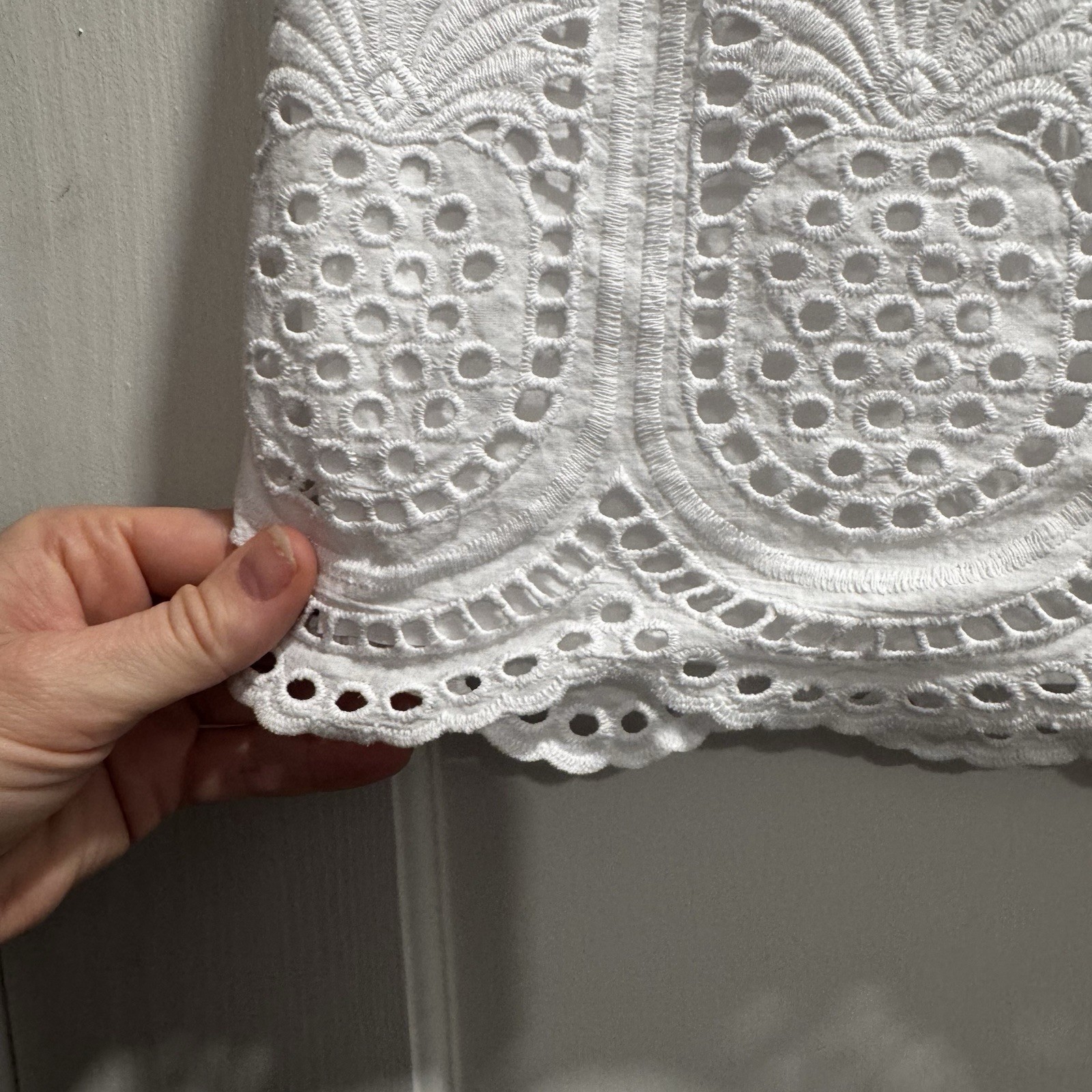 Talbots EYELET PINEAPPLE BUTTON BACK SHELL White … - image 7