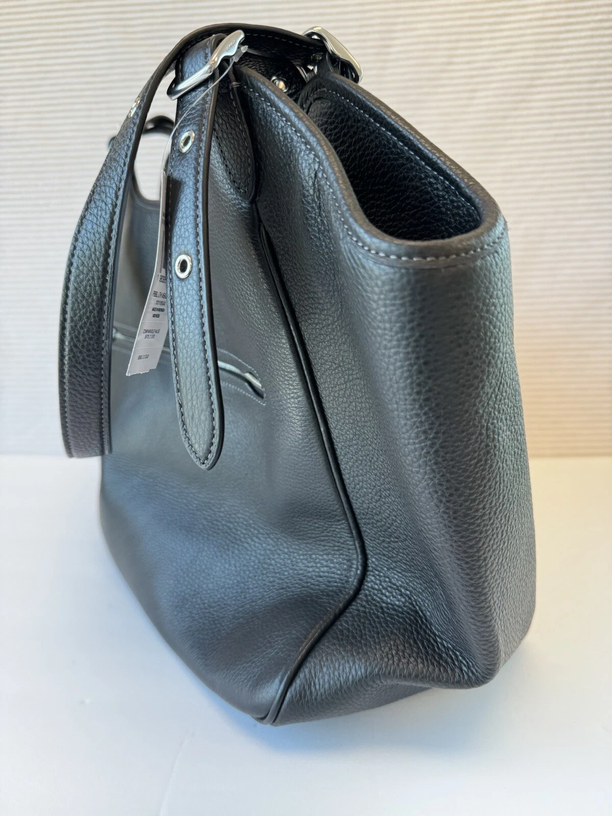 Borsa a tracolla ""Prato"" nuova con etichette Coach CM074 in pelle ciottolata nera