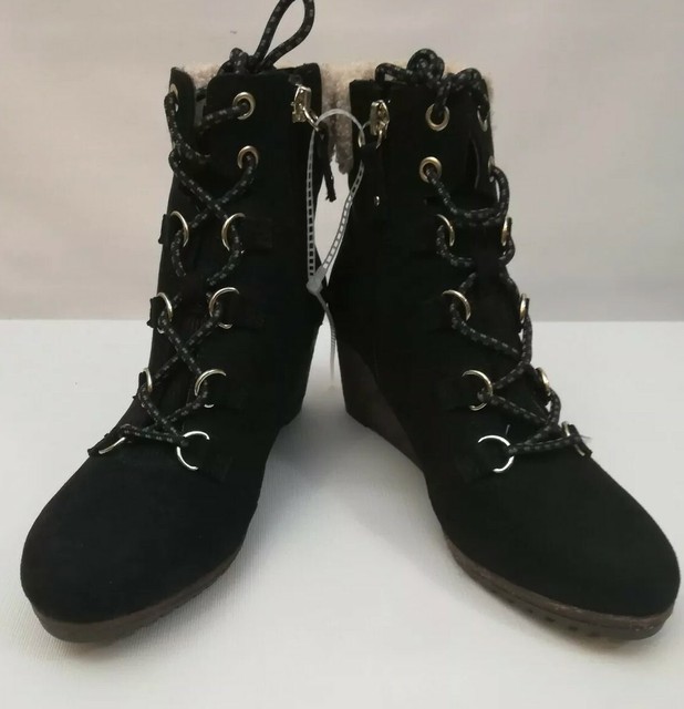 dr scholl's charmer wedge bootie