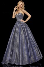 sherri hill Gown