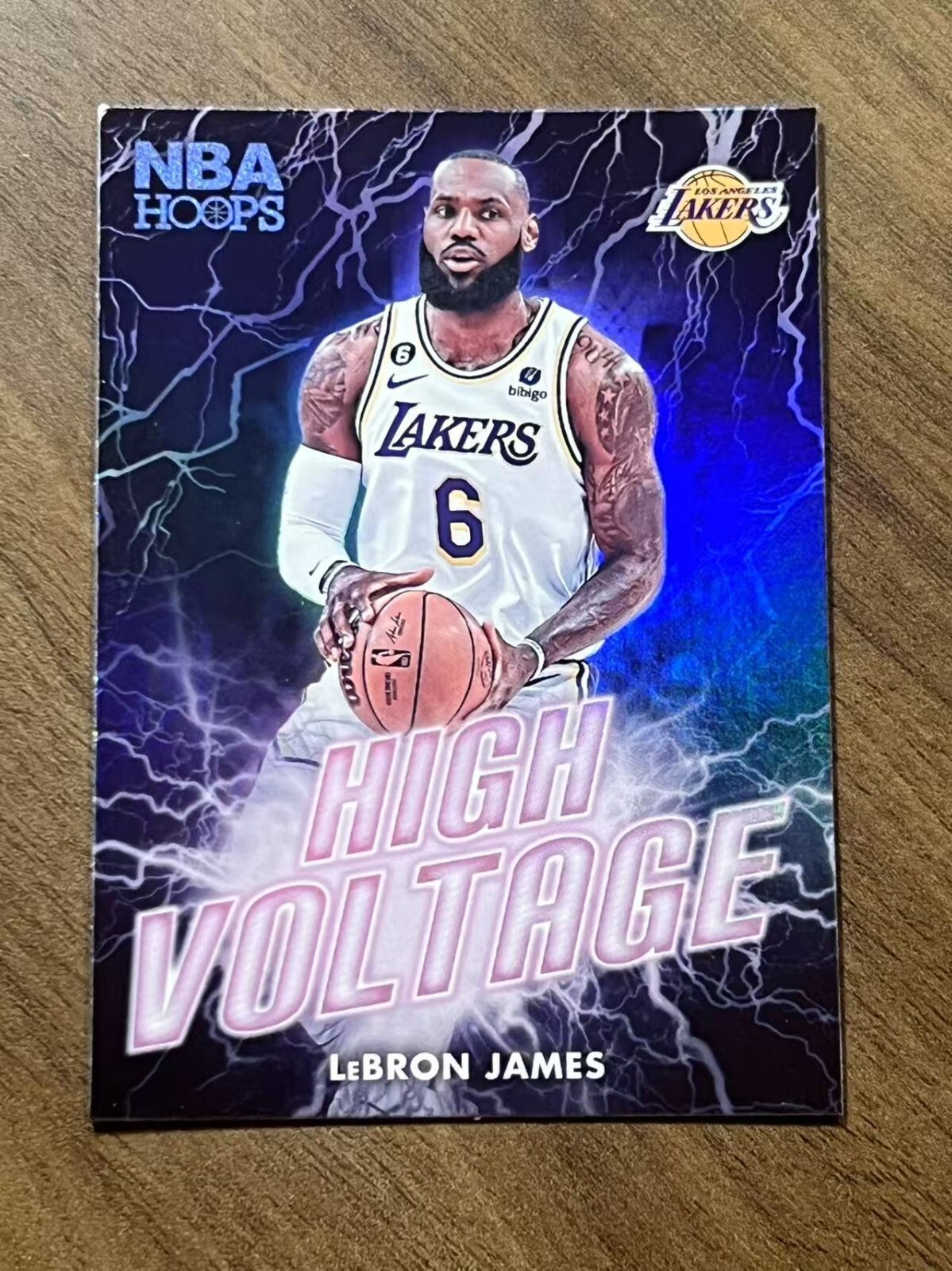 2023-24 Panini NBA Hoops LeBron James High Voltage SSP #7 LA Lakers