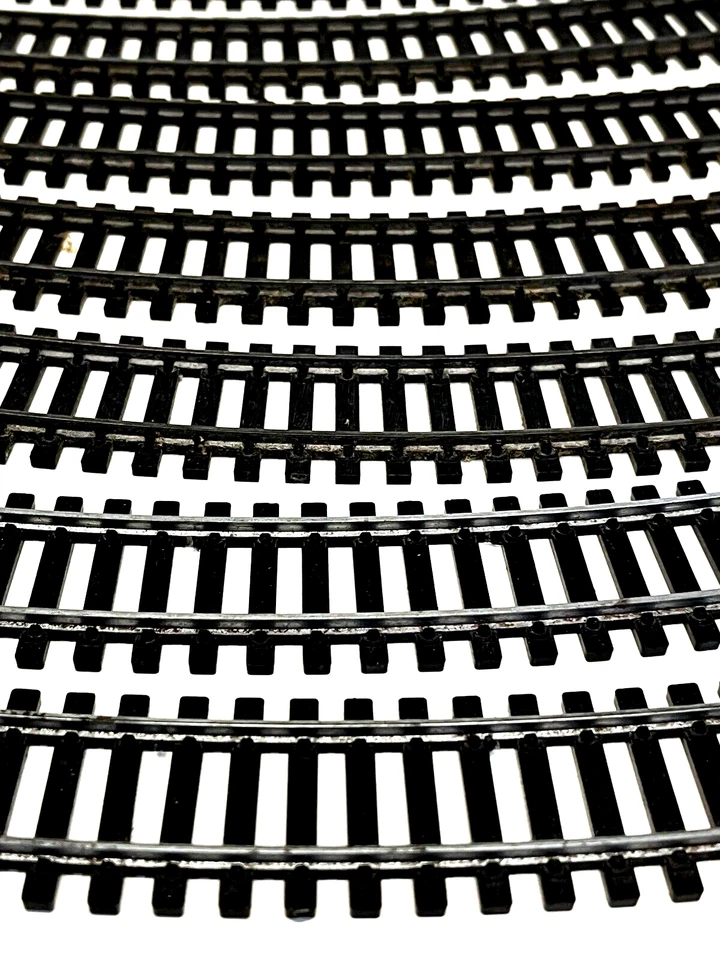 Lima 00 Gauge 10 x Curve Train Tracks - Image 3 of 4