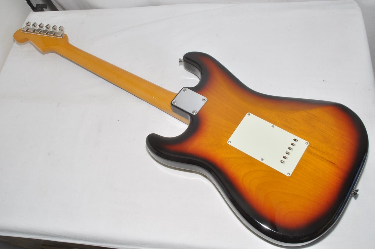 ギター Fender ST62-DMC Fender Japan Stratocaster ST-62-DMC Candy Apple Red – Soul