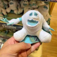 Authentic Hong Kong Disney frozen Shoulder pal Plush Magnetic New