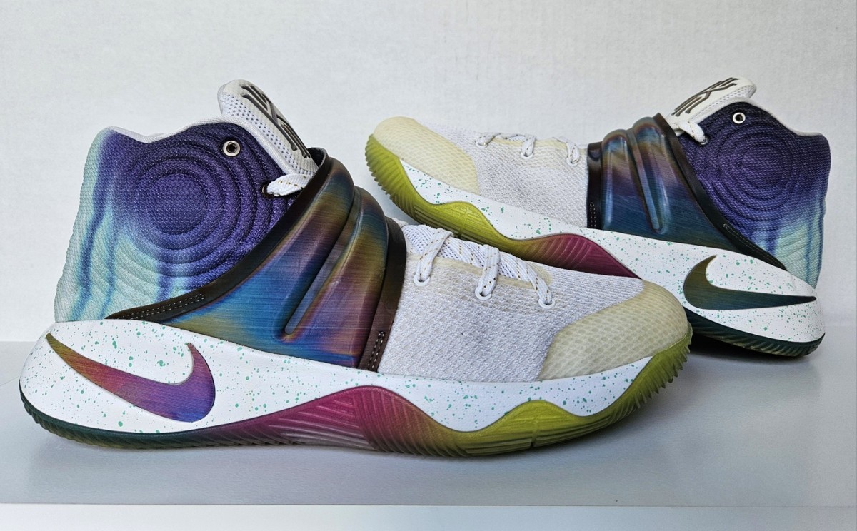 りいい 2-1 Nike Kyrie 2 iD All Star Mens Size US 12.5 849369-991 Iridescent