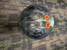 Columbia 300 Nitrous Bowling Ball 15 Lb, Black/Blue/Bronze