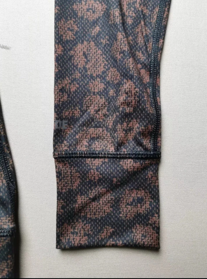 Top Burton Mid-Weight Crew capa base marrón y negro animal mashup - Nuevo con etiquetas PVP £75 Foto 3 de 4