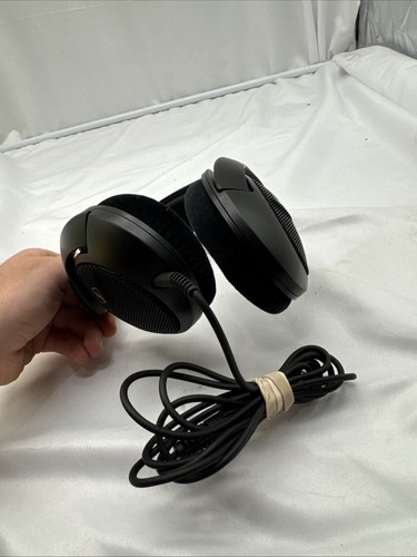 Sennheiser HD 560S Over-The-Ear Audiophile Headphones. 20 - Picture 9 of 9