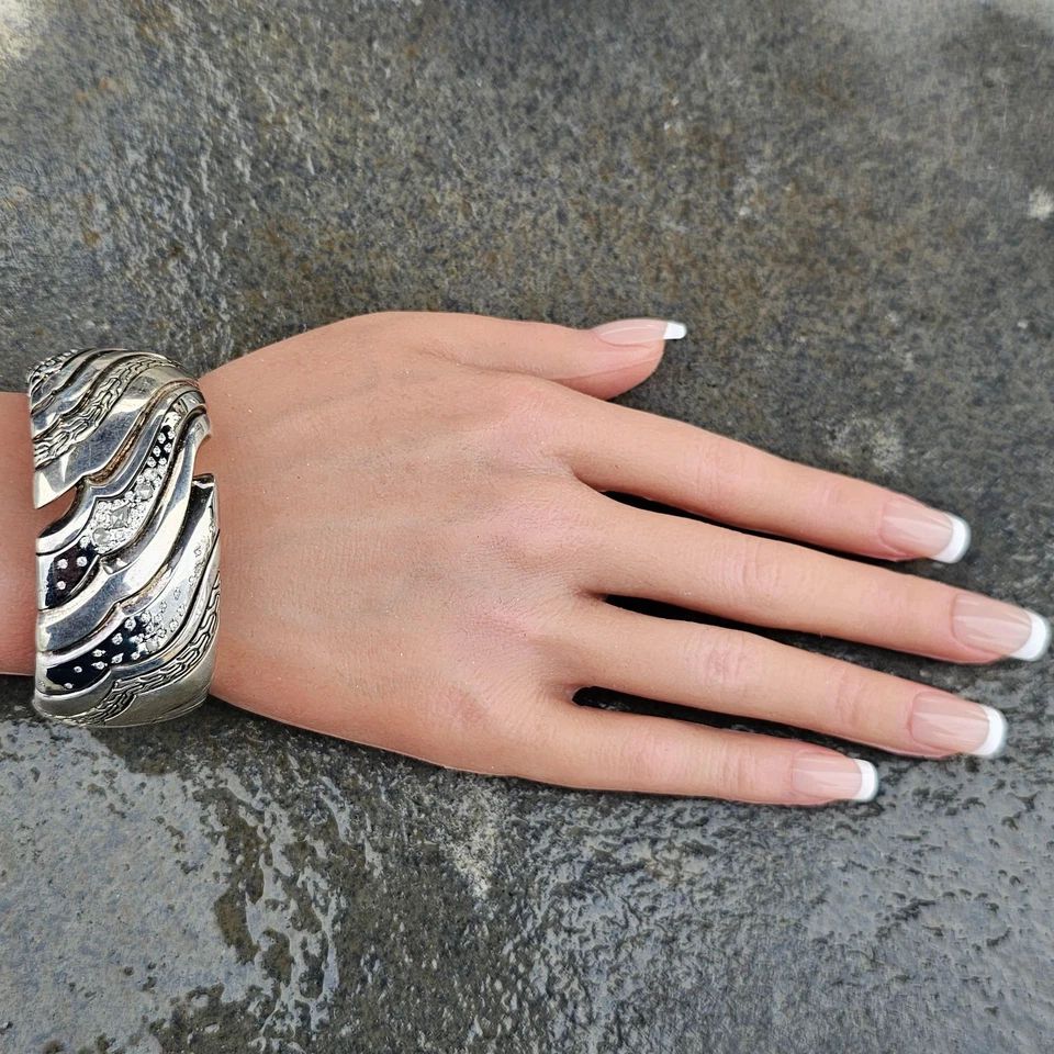 Brazalete Brazalete Brazalete John Hardy Lahar Diamante Patada Plata de Ley 0,47 quilates 3300 Foto 3 de 4