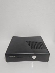 Microsoft Xbox 360 S Slim 4GB 1439 Console Bundle Controller Cables Tested