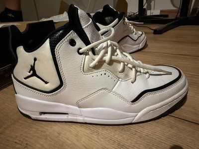 Nike Schuh Air Jordan Courtside 23 (Größe 40)