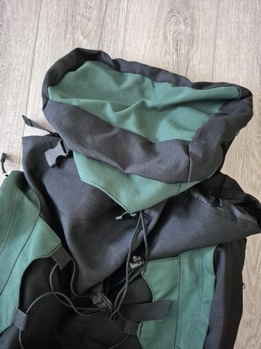 High Peak Outdoors ZENITH Hicking Rucksack schwarz grün großes Fassungsvermögen 65L - Bild 3 von 6