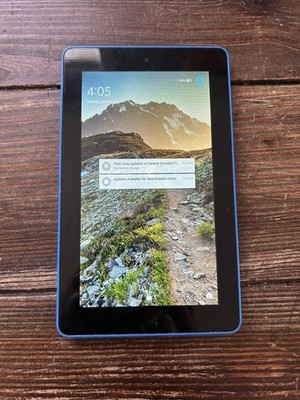 Blue Amazon Kindle Fire 5th Gen USED no cords