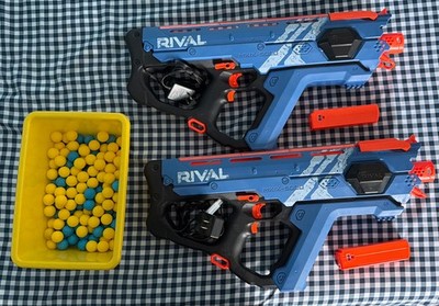 (1) Hasbro Nerf Blue Perses MXIX-5000 Rival Motorized Blaster w Battery/Charger