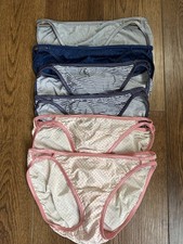 NWOT Vintage 6 Size 6 Vanity Fair Illumination String Bikini Panties 18108