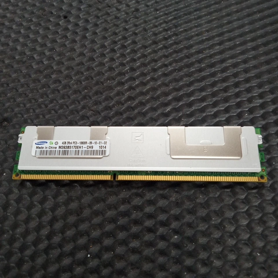 Lot of 12 DELL 4G M393B5170EH1- CH9 PC3-10600R  REGISTERER MEM 133MHZ in swapbox - Image 4 of 4