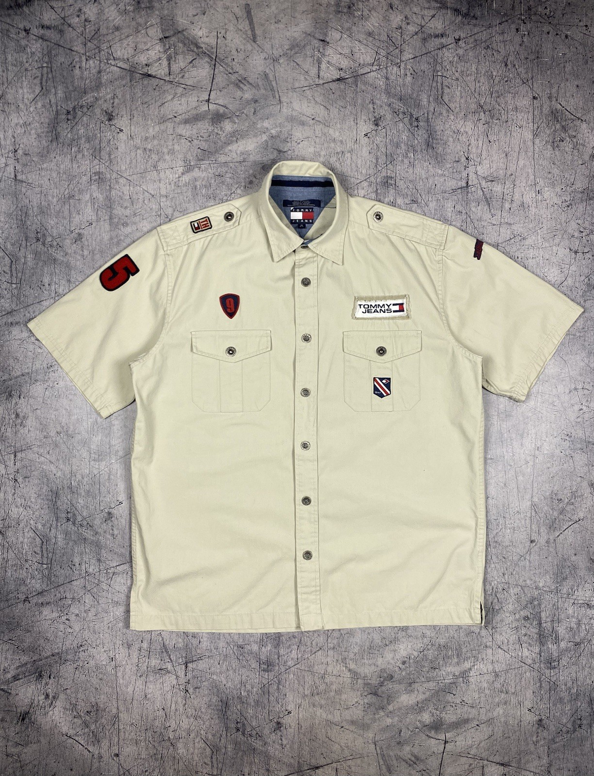 Vintage Tommy Hilfiger Men's M Beige Military Safari Short Sleeve Shirt Patch