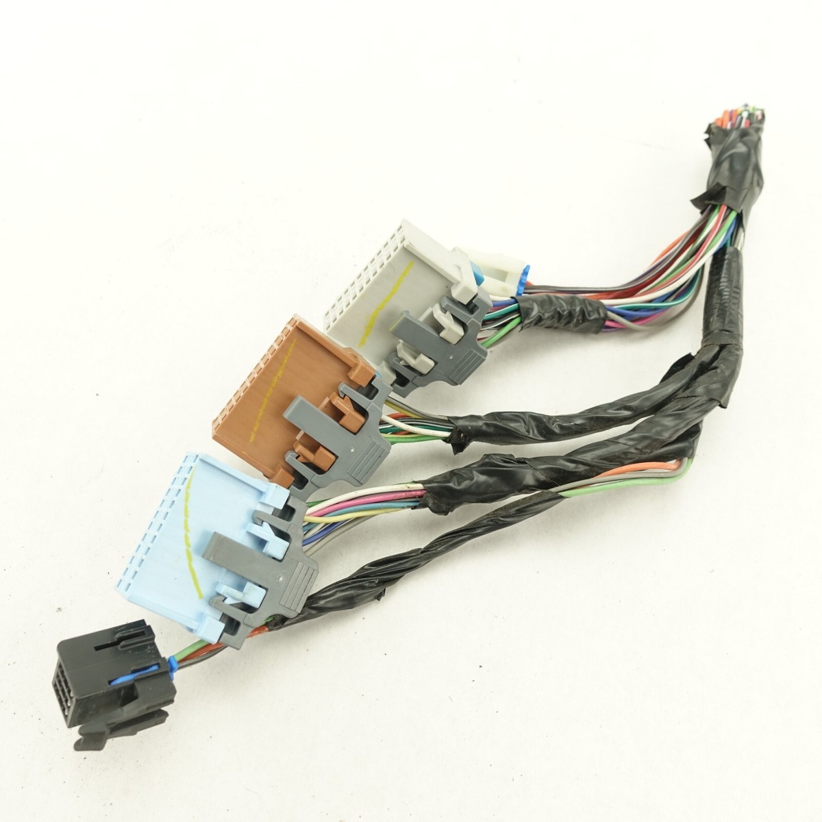 2004 Chevy Body Control Module And Harness 04.5 05 Silverado Sierra
