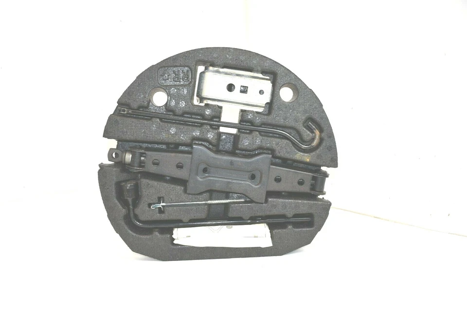 Оригинальный комплект аварийных инструментов для Honda Odyssey 2011 2012 2013–2021 годов выпуска гаечный ключ домкрат коробка из пеноматериала - Изображение 3 из 4