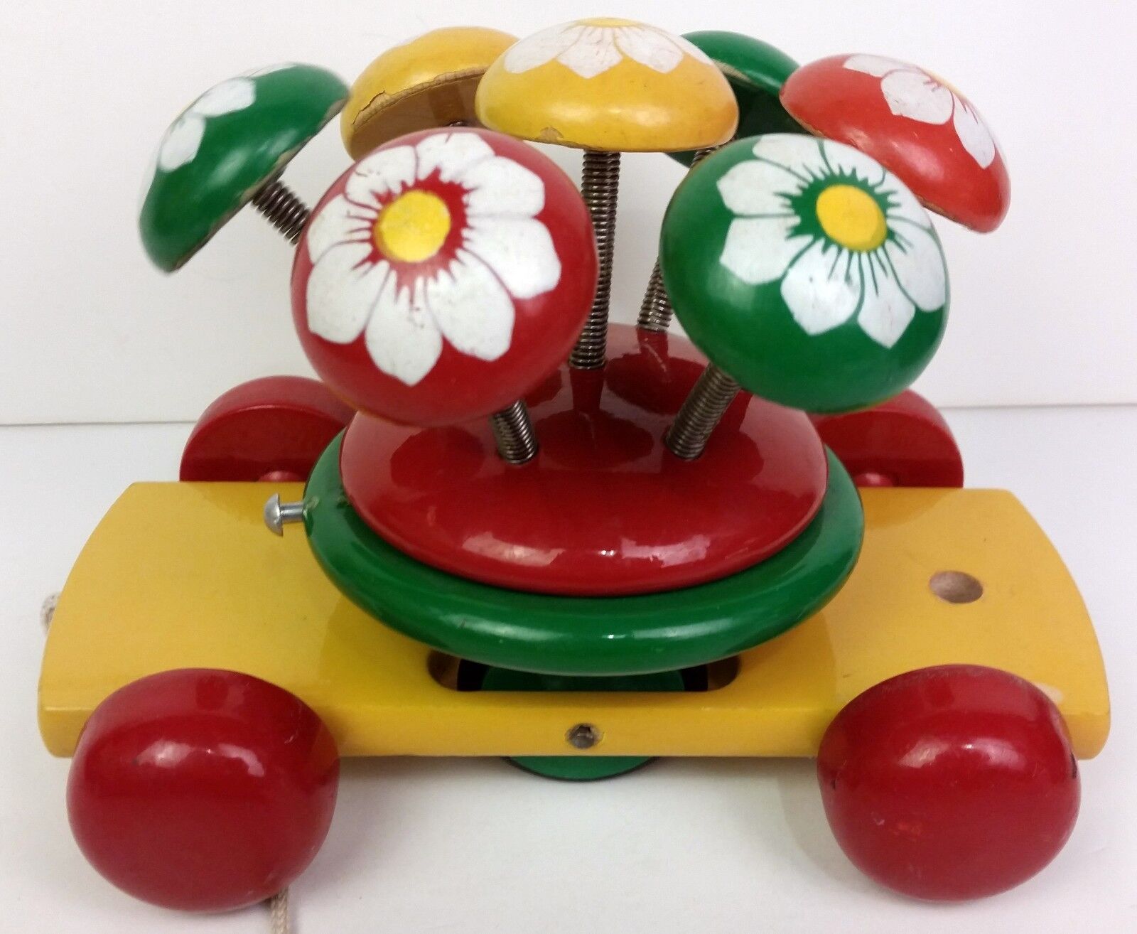 Wooden preschool pull toy wheeled flowers Gre rotating OFFicial shop Lowest price challenge cart with