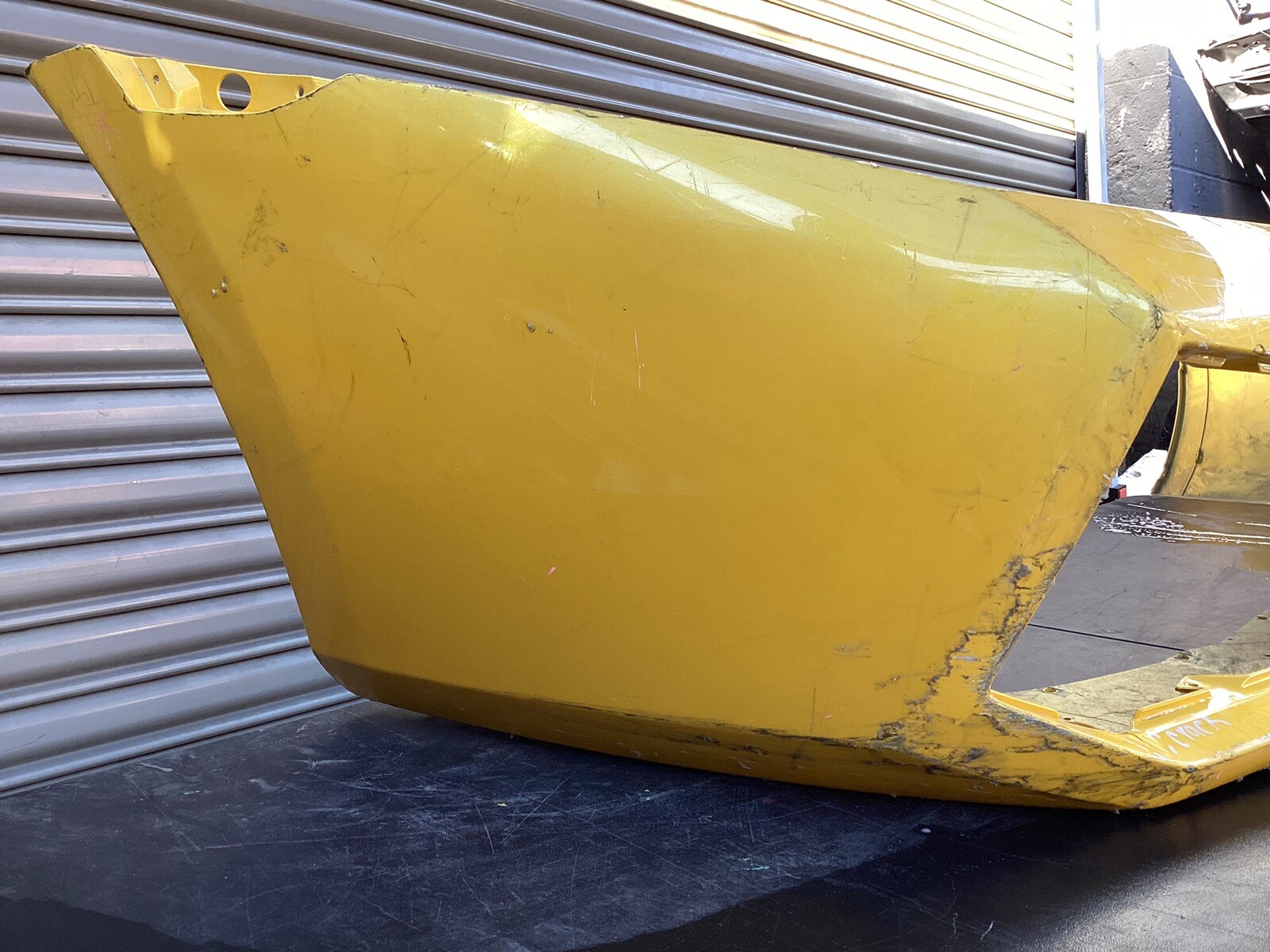 2004 2005 2006 2007 2008 LAMBORGHINI GALLARDO FRONT BUMPER COVER OEM 400807437