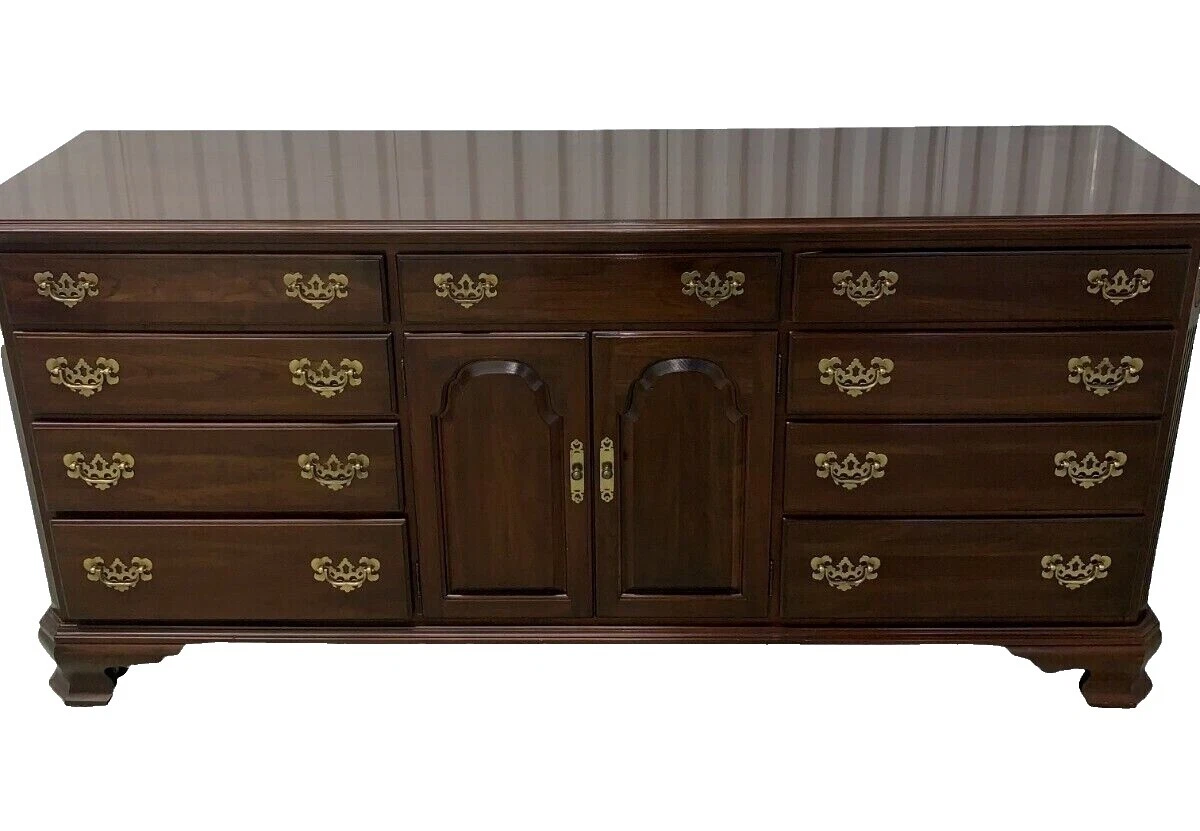 Cómodas y Cereza Ethan Allen cómodas