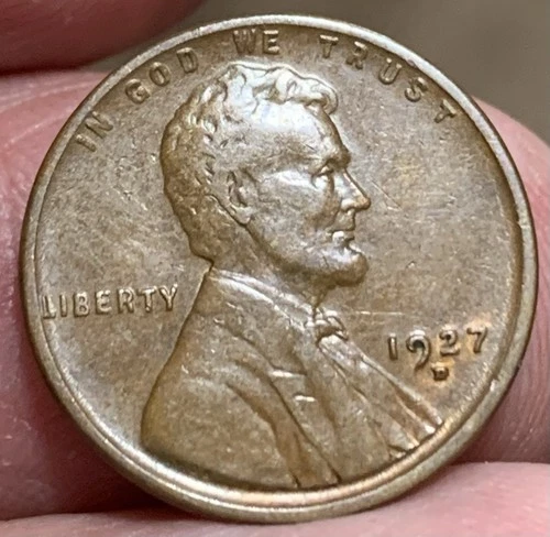 1927d Lincoln Cent nice original XF+ condition w/ mint luster at date, no issues