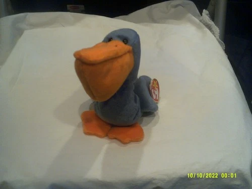 Vtg. Ty Beanie Baby-Scoop the Pelican-org tags-DOB 7/1/1996