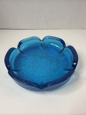 Vintage Ashtray Blue Glass MCM Pebbled Bottom Round Flower Petal 7  1960-70 s