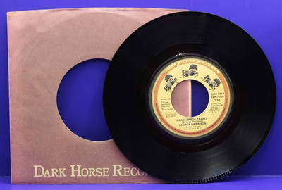 GEORGE HARRISON  Crackerbox Palace  45 RPM  DARK HORSE 8313  NEAR MINT+
