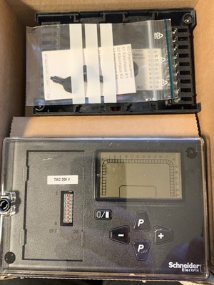 Schneider TAC TRONIC 200 Control Unit HVAC BMS Controller 2001003000