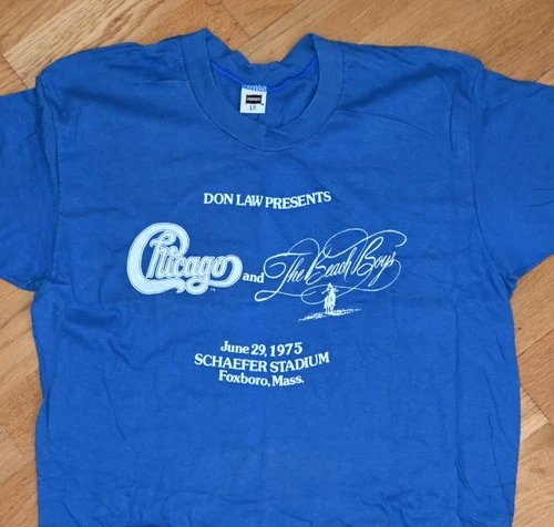 THE BEACH BOYS + CHICAGO Rare 70's Rock Concert T 1970s vintage concert t-shirt, vintage, single stitch, B+ condition