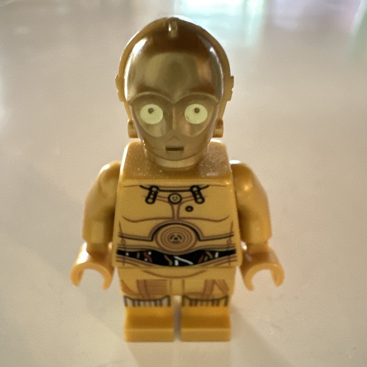 ピンバッジ STARWARS C3PO 2023 Great Britain 50p 8-gm Silver Star Wars R2-D2 and C3PO
