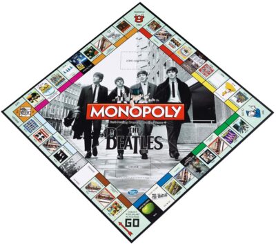 OFFICIAL THE BEATLES MONOPOLY TRADITIONAL TRADING BOARD FAMILY