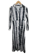 T Tahari Shirt Dress Abstract Plaid Long Sleeve Size 2 Black White Midi/Maxi