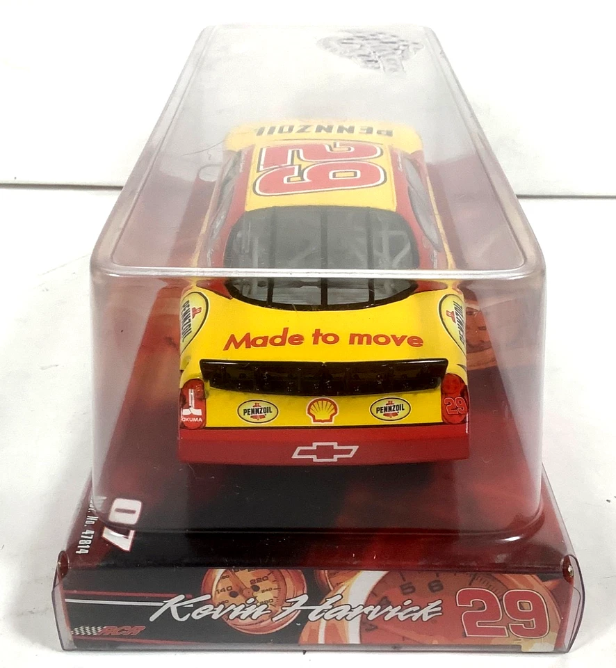 Kevin Harvick 1:24 Winner's Circle #29 NASCAR Shell Pennzoil 2007 Diecast Car. - Image 4 of 4