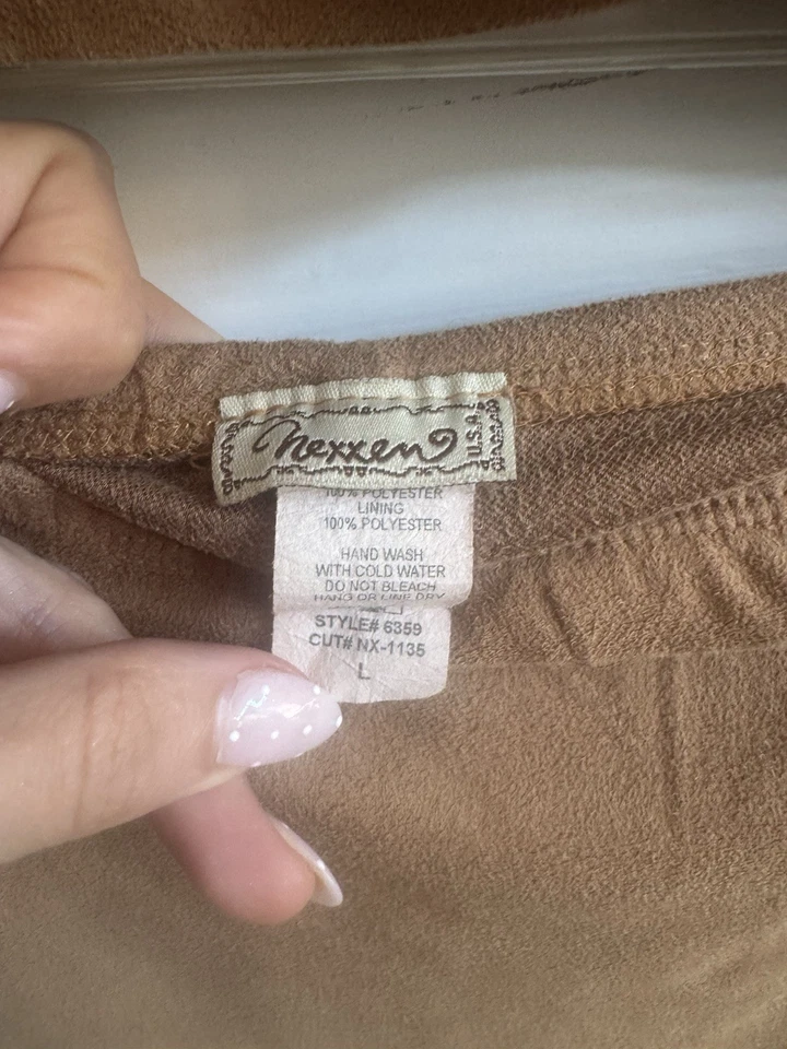 Blusa de Colección Hecha en EE. UU. Nexxen Y2k JUEGO DE FALDA Anillo Top Imitación Gamuza Punta Falda Foto 4 de 4