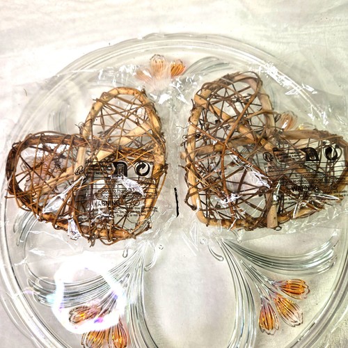 2 Rattan DIY Craft Grapevine Natural Vine Heart Shaped Wreaths 5 1/2".