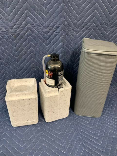 RARE OEM NLA Lamborghini Diablo Original agip tire inflator bottle W/ Case