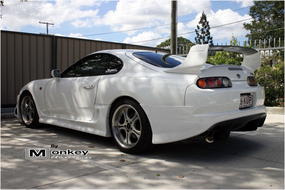 Trial Style Rear Bumper with Diffuser for Toyota Supra JZA80 2JZ