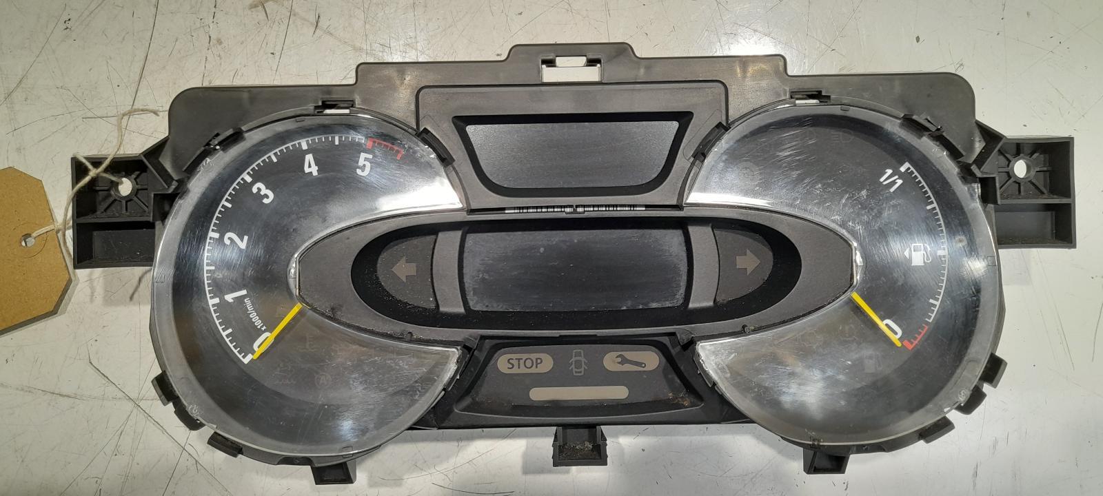 VAUXHALL VIVARO 2016 Speedometer/Instrument Cluster Mk2 (X82) 20142019 eBay