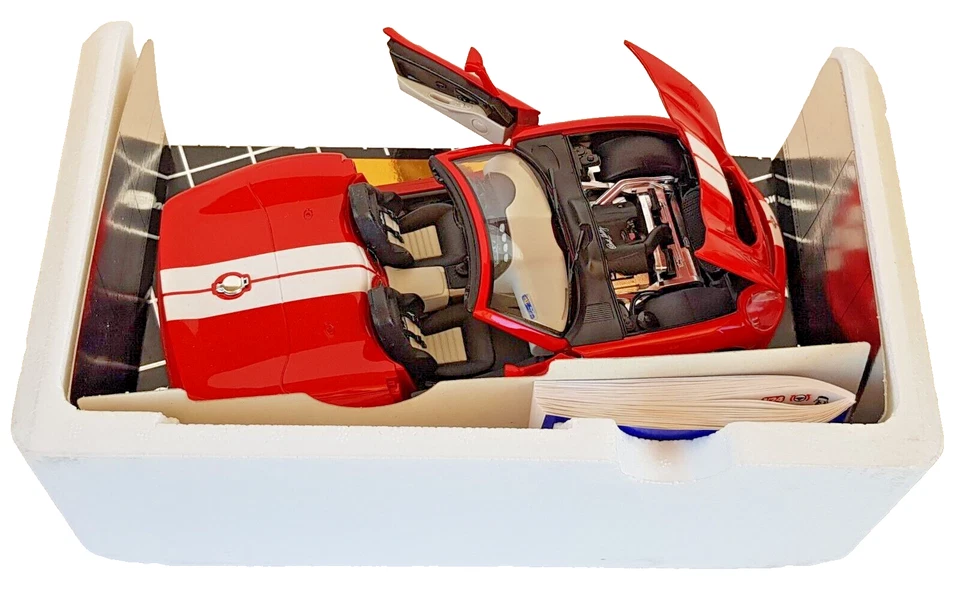 BBurago 3353 "Shelby series 1° 1999"  1/18 Die-cast e plastica - Immagine 4 di 4