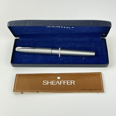 Vintage Füllfederhalter Sheaffer Triumph aus gebürstetem Stahl 13,2 cm