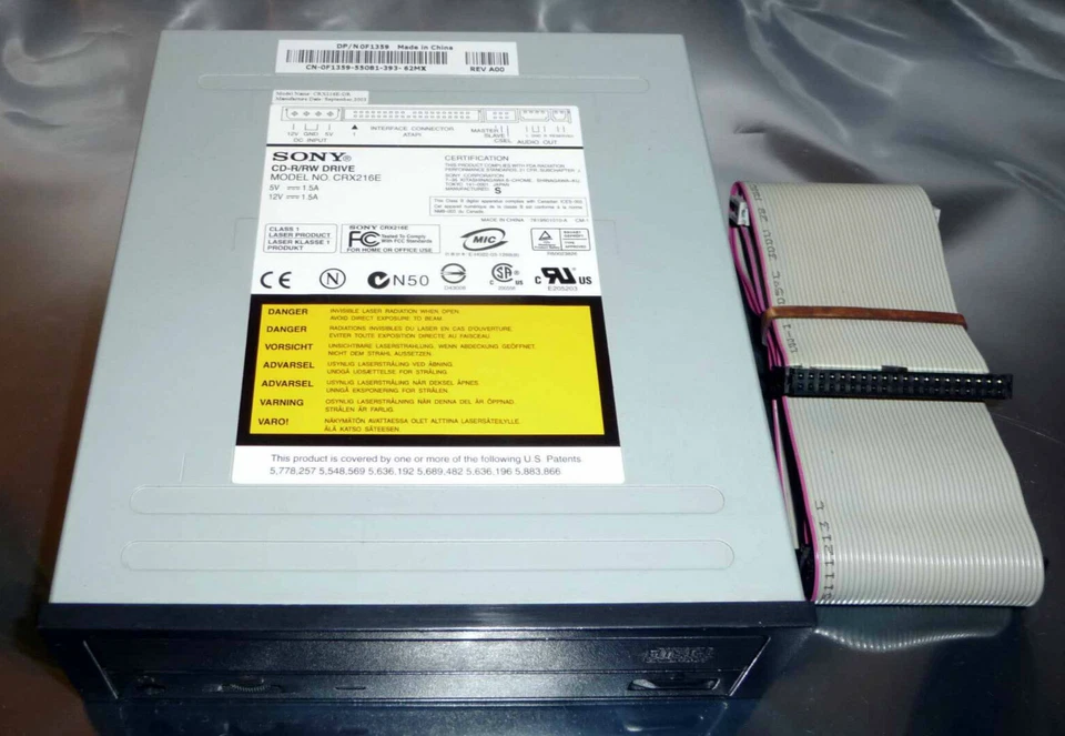 Sony CRX216E 48x24x48 CD-R/RW IDE Drive - Black - Image 3 of 4