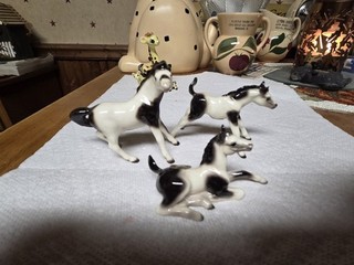 3 Hagen Renaker Vintage Mustang Pinto Colt Figurines With Stickers