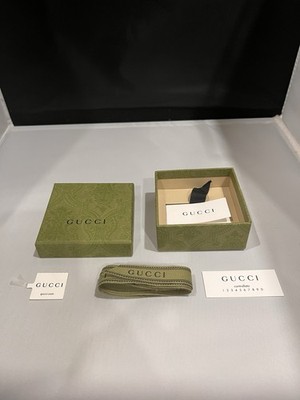 Gucci Small Green Brocade Gift Empty Jewelry Box Wallet - Empty 3  x 3  x 1.5 